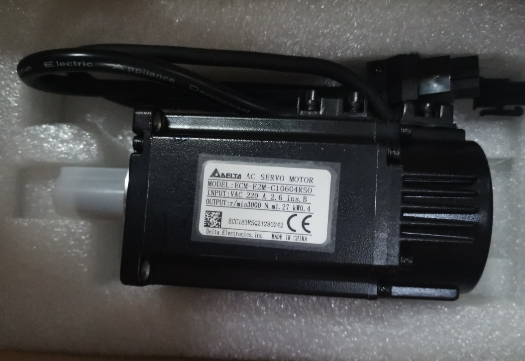 ECM-E2M-C10604RS0   臺達(dá)電機(jī)