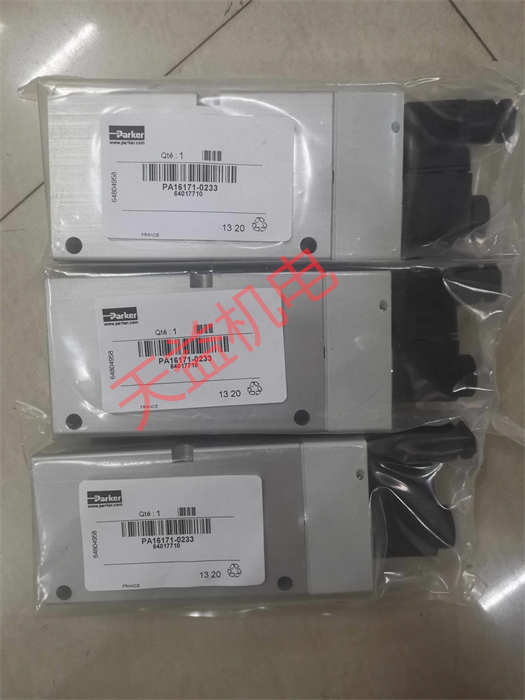 天益機(jī)電 Parker 工業(yè)產(chǎn)品 82   PA16171-0233